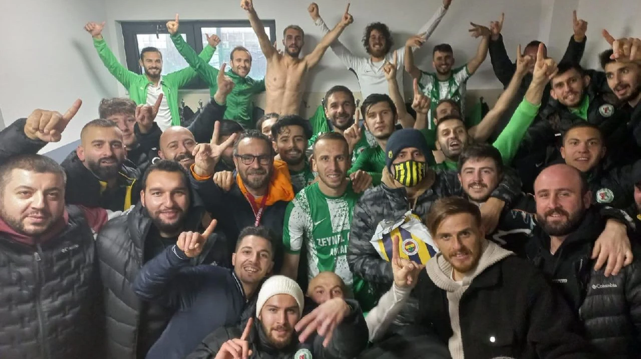 Sapancaspor İlk Devreyi Lider Bitirdi