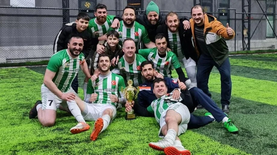 Önce Lig Şimdi Kupa Sapanca Belediyesi'nin