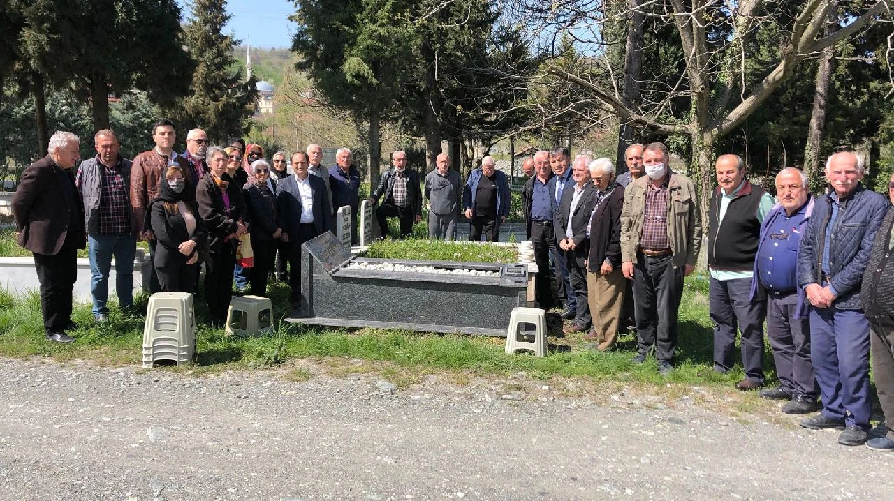 Aydoğan Sezer Sapanca'da Anıldı