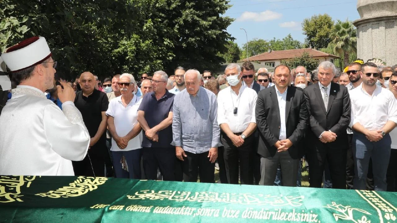 Baba Altuğ Son Yolculuğuna Uğurlandı