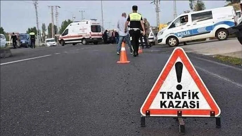 Sapanca'da Trafik Kazası: 4 Yaralı