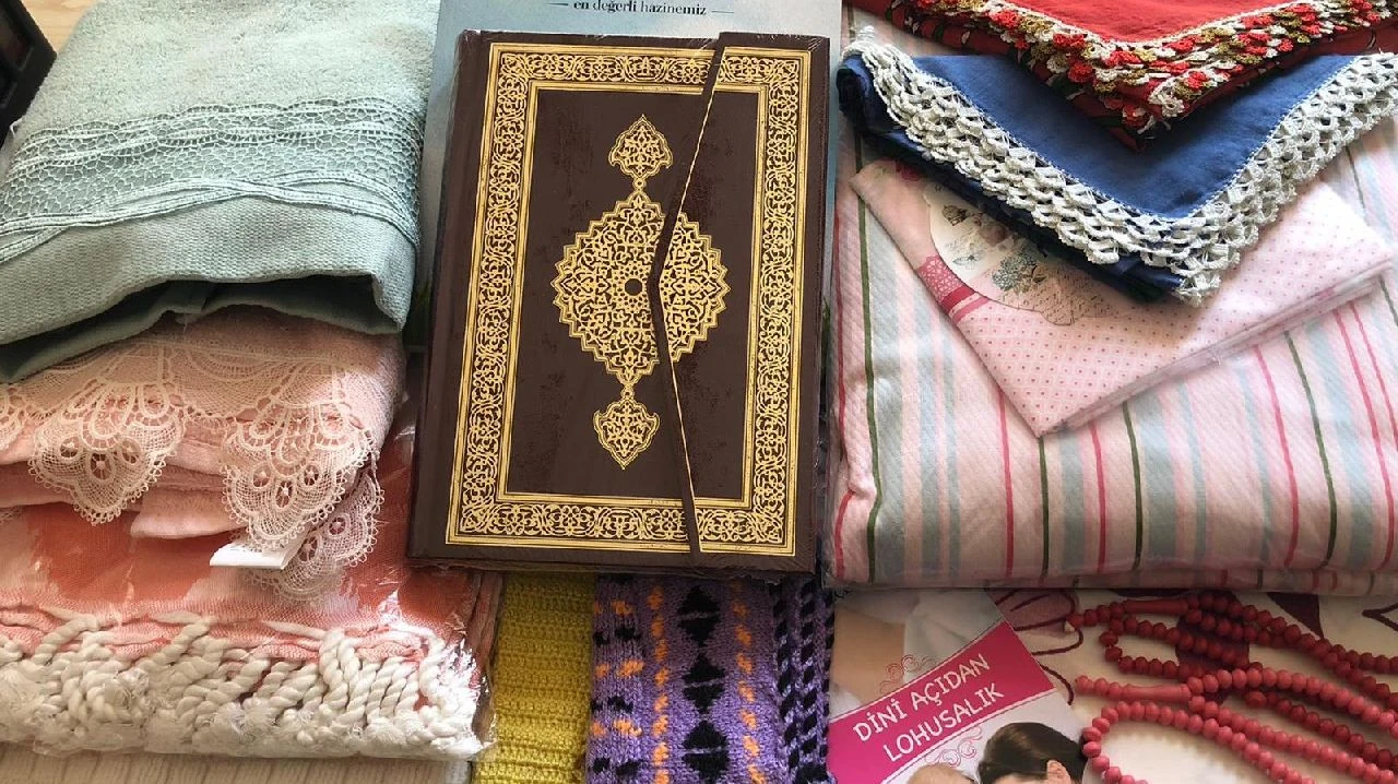 Diyanet ve Müftülük Gelin ve Anne Adaylarının Yanında