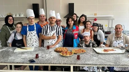 Sapanca'daki Özel Bireyler Hem Üretiyor Hem Kazanıyor