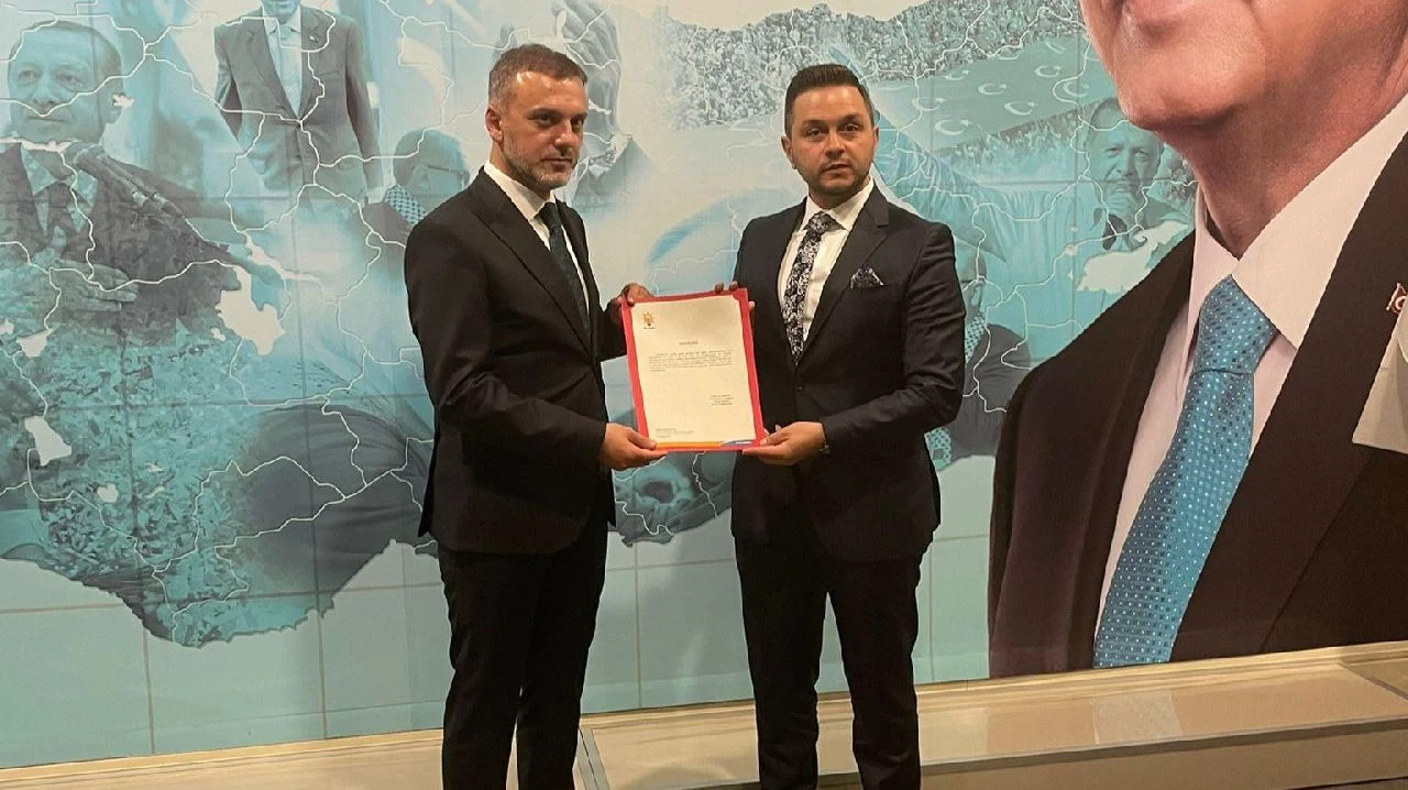 AK Parti Sapanca İlçe Başkanı Şafak Başoğlu Oldu