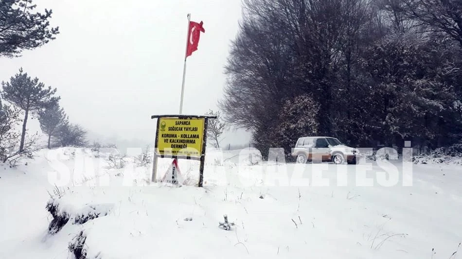 Sapanca Soğucak'a Mevsimin İlk Karı Düştü