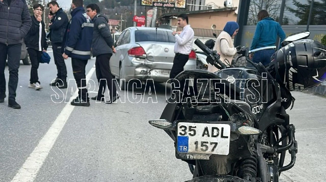 Motosiklet ile Otomobil Çarpıştı: 2 Yaralı