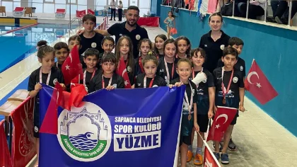 Sapanca Belediyesi Yüzme Takımı Ödülleri Topladı