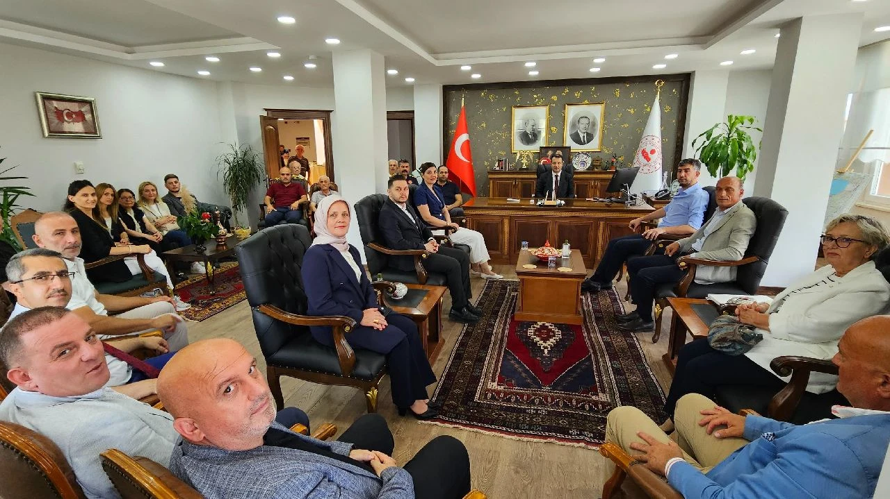 Sapanca'da Protokol Bayramlaşması Gerçekleşti