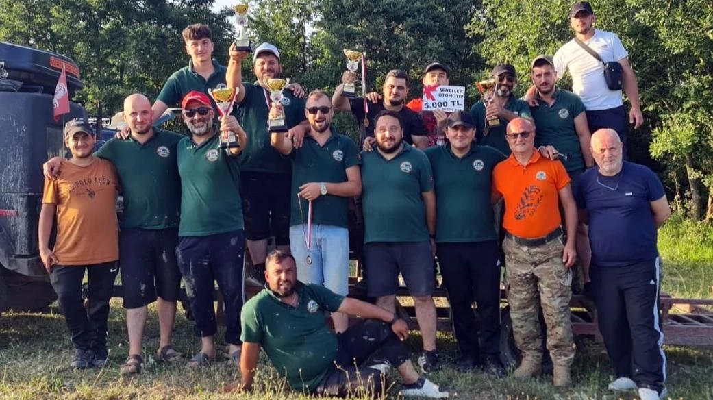 Sapanca Off-Road Kulübü Gebze'de Esti Gürledi