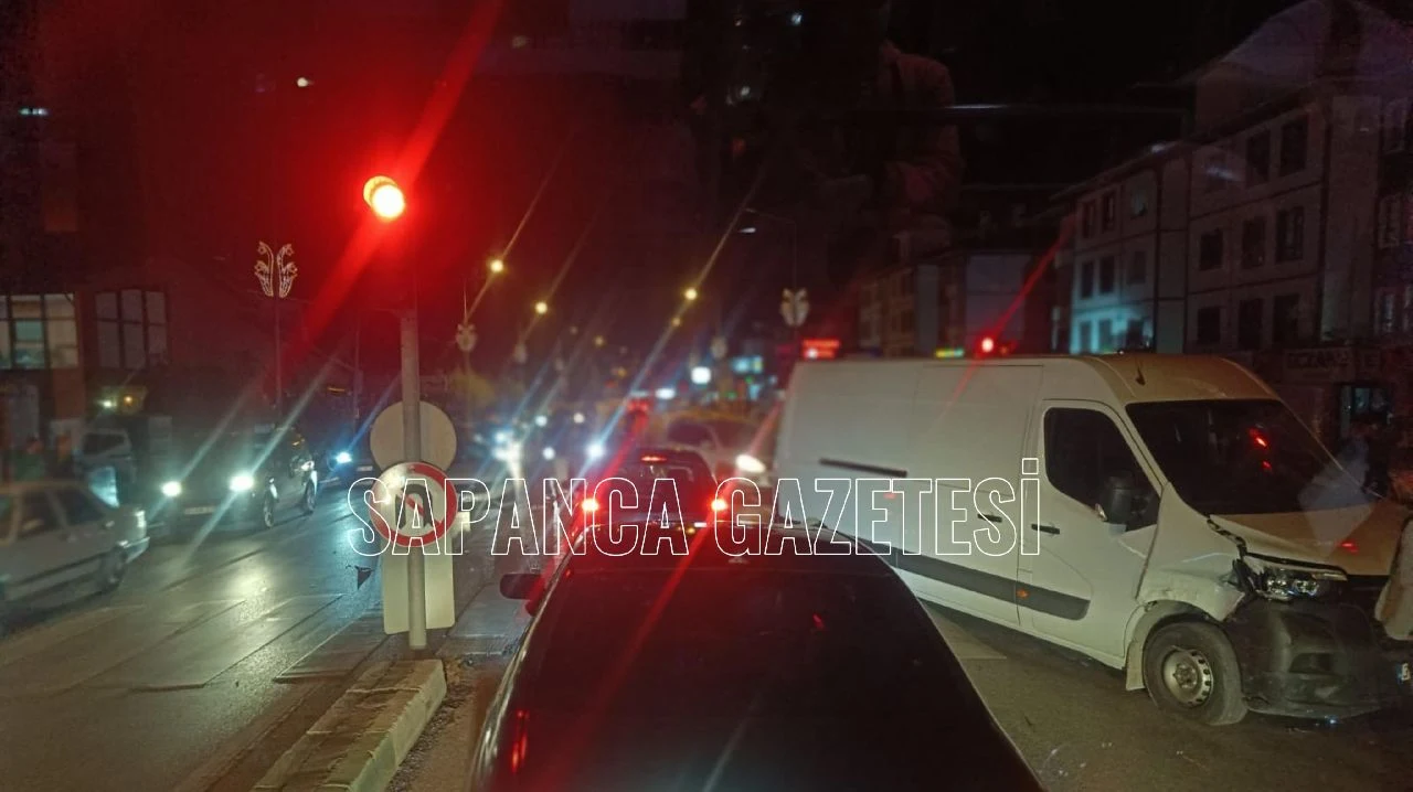 Sapanca'da Trafik Kazası: 1 Yaralı
