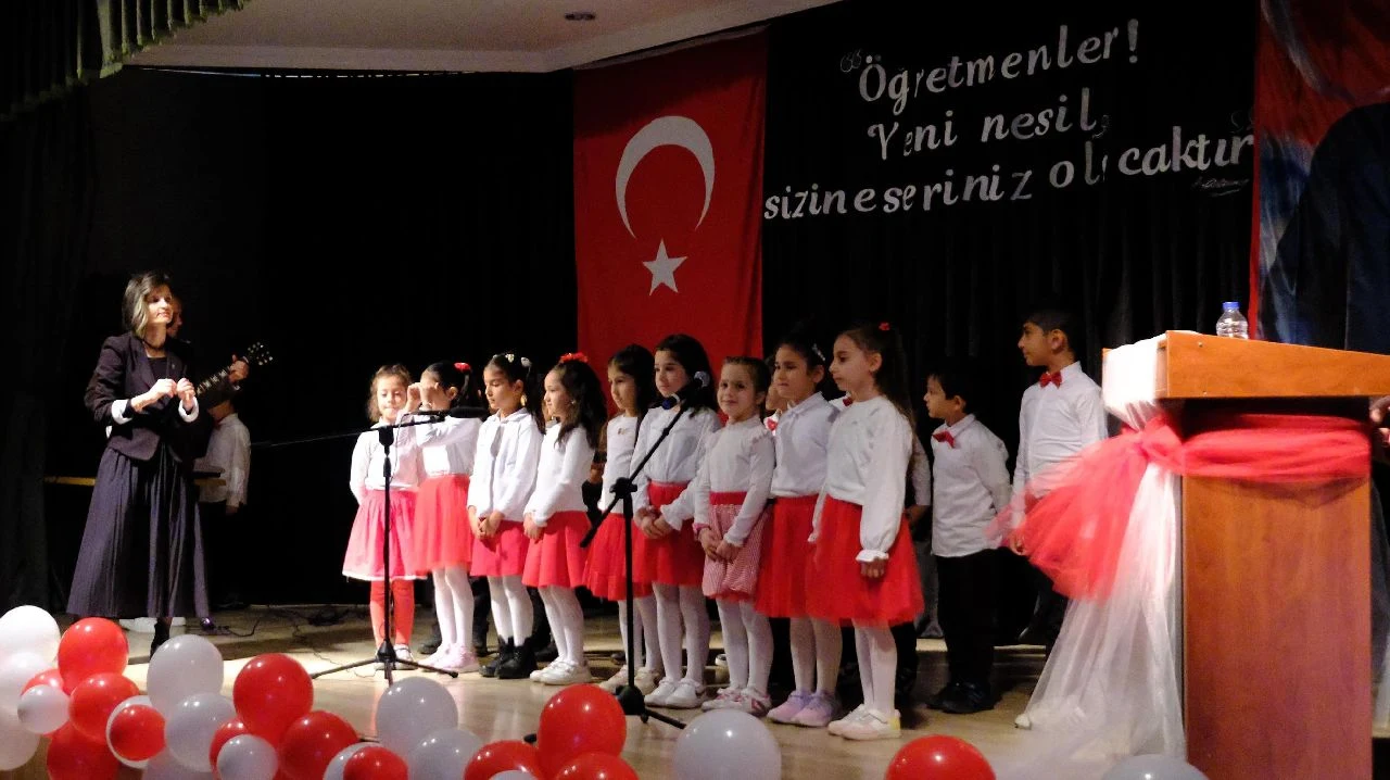 24 Kasım Öğretmenler Günü Kutlandı