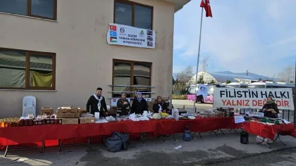 Gazze Yardım Kermesi Kapalı Pazar Yerinde Gerçekleşti
