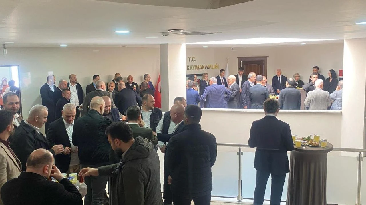 Sapanca'da Protokol Bayramlaşması Gerçekleşti