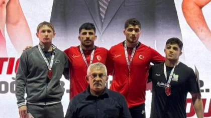 Gururumuz Abdülsamet Başar Antalya'da Podyuma Çıktı