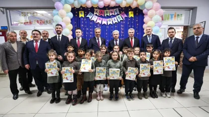 İl Protokolü Sapancalı Öğrencilerin Heyecanına Ortak Oldu