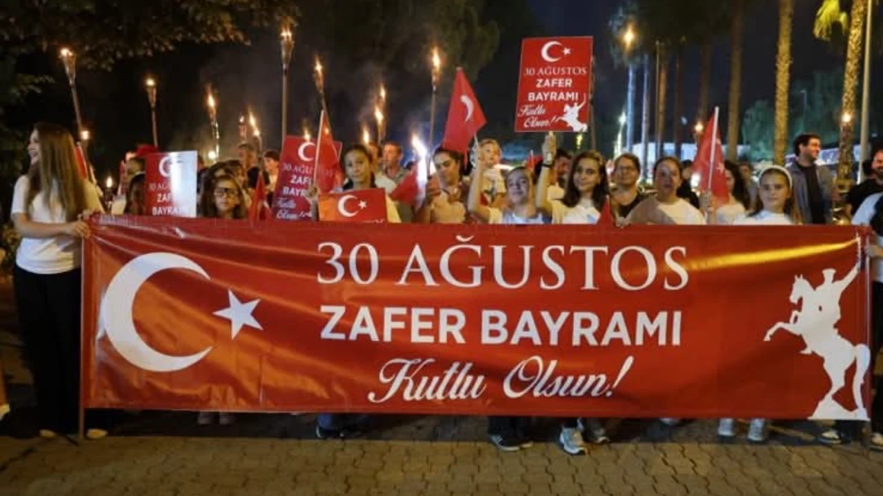 Sapanca'da 30 Ağustos Coşkuyla Kutlandı